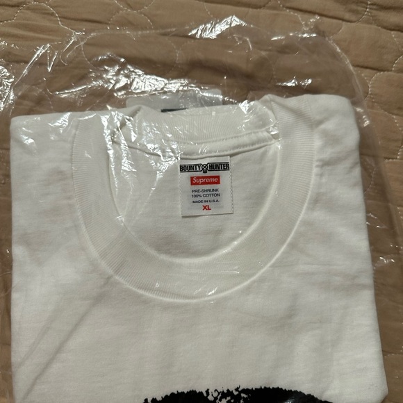 Supreme Bounty Hunter Tee - Picture 2 of 3